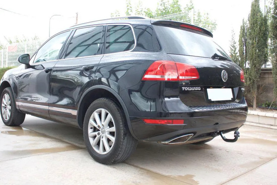 Фаркоп Aragon для Porshe Cayenne II 2010-2017. Артикул E6710AA