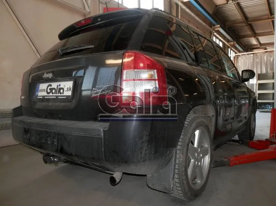 Фаркоп Galia оцинкованный для Jeep Liberty 2006-2011. Артикул J012C