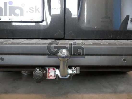 Фаркоп Galia оцинкованный для Renault Trafic III 2014-2022. Быстросъемный крюк. Артикул O066C