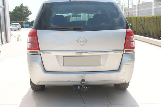 Фаркоп Aragon (быстросъемный крюк, горизонтальное крепление) для Opel Zafira B 2005-2012.. Артикул E4519BS