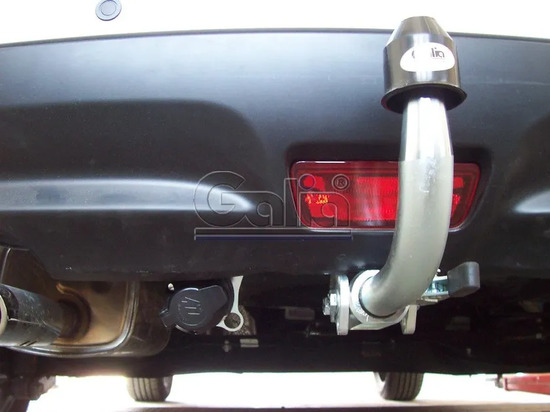 Фаркоп Galia оцинкованный для Nissan Juke 2WD 2010-2014. Быстросъемный крюк. Артикул N053C