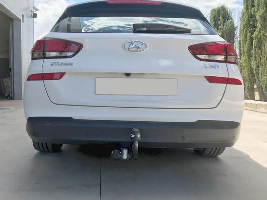 Фаркоп Aragon для Hyundai i30 III универсал 2017-2022. Артикул E2520AA