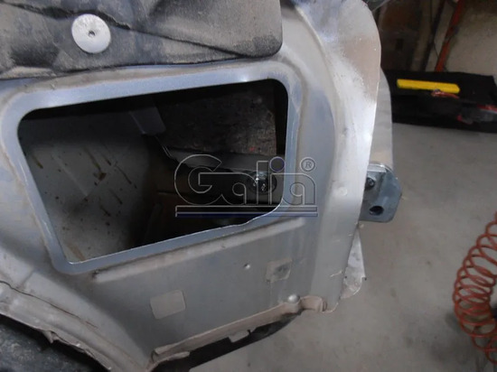 Фаркоп Galia оцинкованный для Renault Scenic, Grand Scenic II хэтчбек 2003-2009. Быстросъемный крюк. Артикул R068C