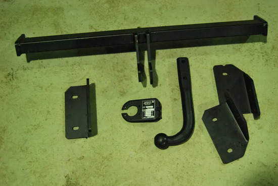 Фаркоп Imiola для Hyundai ix35 2010-2015. Артикул J.038