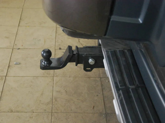 Фаркоп Imiola для Mitsubishi Pajero IV 2008-2022. Быстросъемный крюк под квадрат. Артикул Y.201