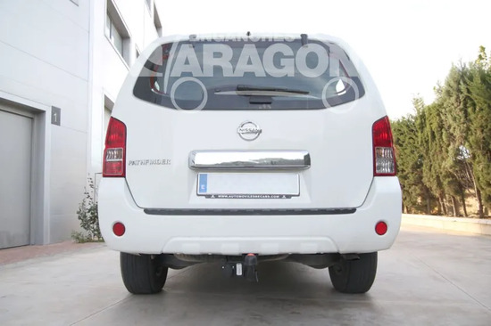 Фаркоп Aragon для Nissan Pathfinder R51 2004-2014. Артикул E4418AA