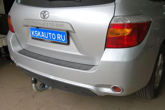 Фаркоп Galia оцинкованный для Toyota Highlander II 2010-2013. Артикул T068A