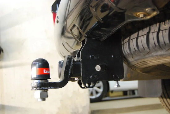 Фаркоп Oris (ранее Bosal) для Lexus LX 570 2007-2022. Артикул 3010-E