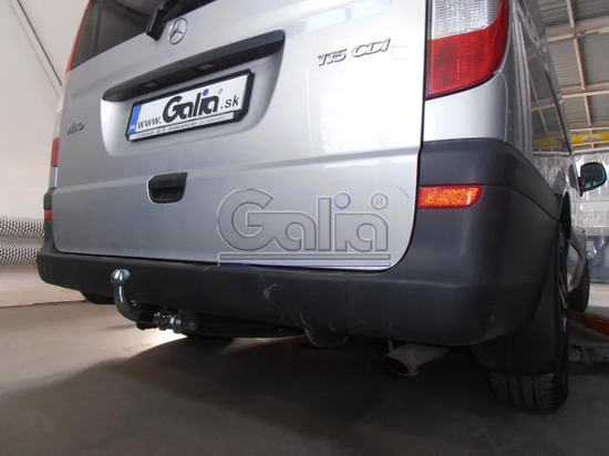 Фаркоп Galia оцинкованный для Mercedes-Benz Viano W639 RWD 2003-2014. Быстросъемный крюк. Артикул M108C