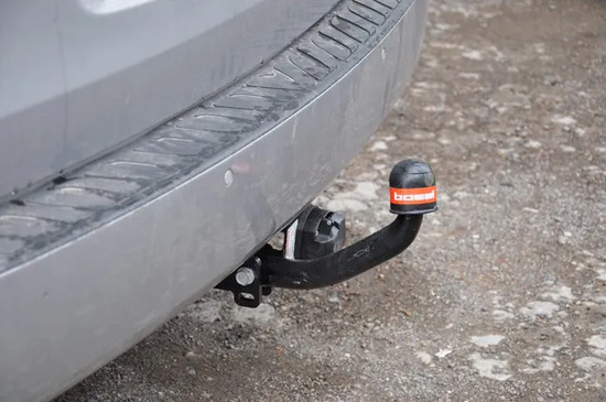 Фаркоп Oris (ранее Bosal) для Hyundai H1 Grand Starex 2007-2022. Артикул 4256-AN