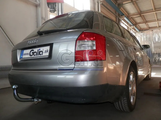 Фаркоп Galia оцинкованный для Seat Exeo седан, универсал 2009-2013. Артикул A036A