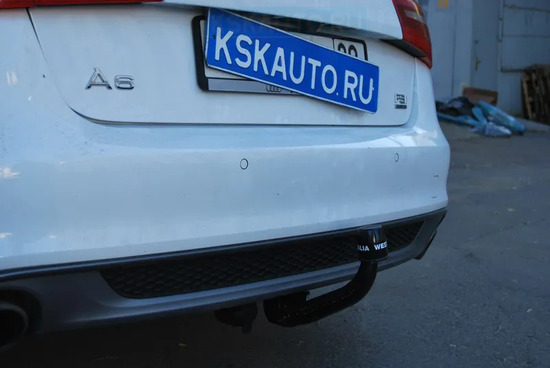 Фаркоп Westfalia для Audi A7 (вкл. S-Line) 2010-2014. Быстросъемный крюк. Артикул 305429600001