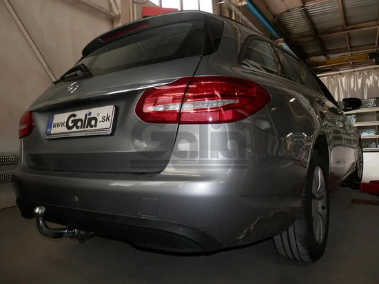 Фаркоп Galia оцинкованный для Mercedes-Benz C-Класс W205 седан, S205 универсал 2013-2022. Артикул M141A