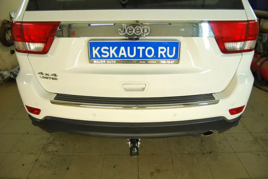 Фаркоп Galia оцинкованный для Jeep Grand Cherokee WK2 2010-2014. Артикул J010A