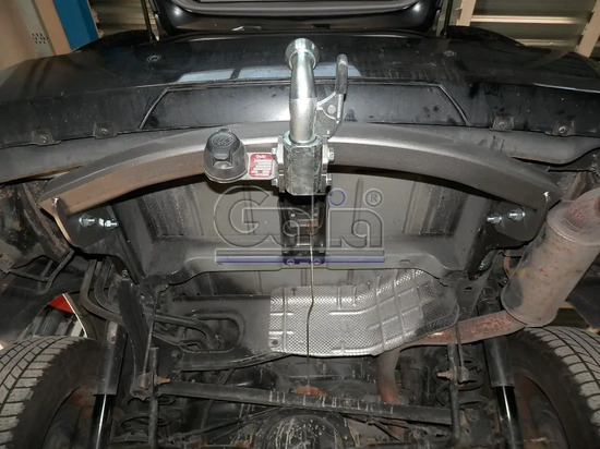 Фаркоп Galia оцинкованный для Jeep Cherokee KK (Cherokee в России, Liberty в США) 2007-2013. Быстросъемный крюк. Артикул J009C