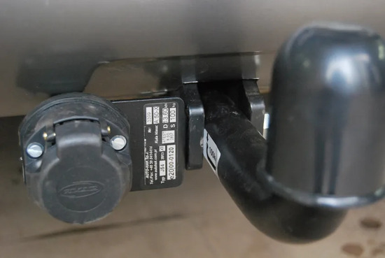 Фаркоп Auto-Hak для Hyundai Santa Fe II 5-дв. 2006-2012. Артикул J 54