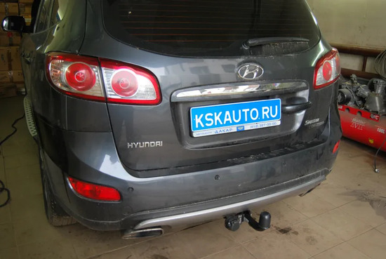 Фаркоп Auto-Hak для Hyundai Santa Fe II 5-дв. 2006-2012. Артикул J 54