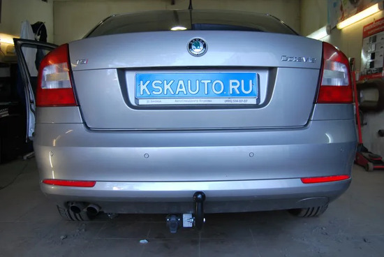 Фаркоп Imiola для Skoda Octavia A5 хэтчбек, универсал 2004-2013. Артикул Z.011