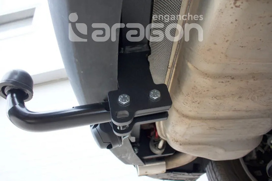 Фаркоп Aragon для Mazda CX-5 I 2011-2017 с Adblue. Артикул E4009BA