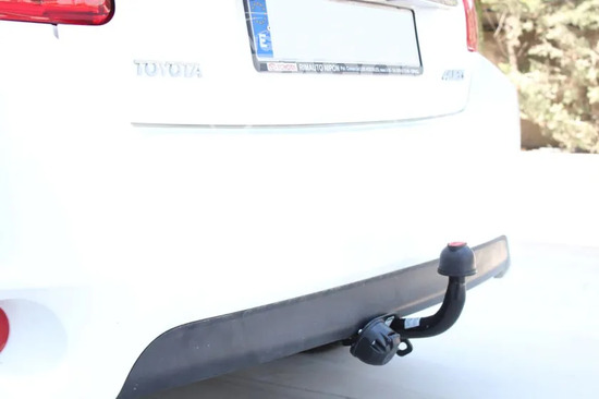 Фаркоп Aragon для Toyota Auris I 2006-2012. Артикул E6417AA