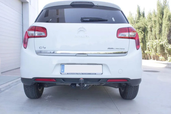 Фаркоп Aragon (быстросъемный крюк, горизонтальное крепление) для Citroen C4 Aircross 2012-2017. Артикул E4209AS