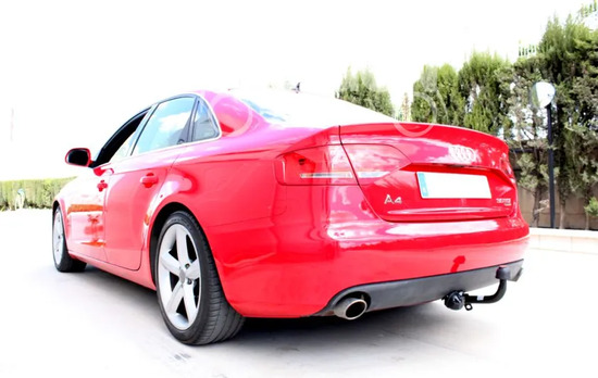 Фаркоп Aragon для Audi A4 B8 седан, универсал 2007-2015. Артикул E0403CA