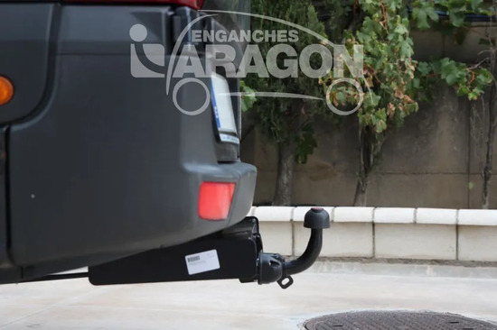 Фаркоп Aragon для Mercedes-Benz Sprinter W906 (Европа) шасси 2006-2018. Артикул E4107HA