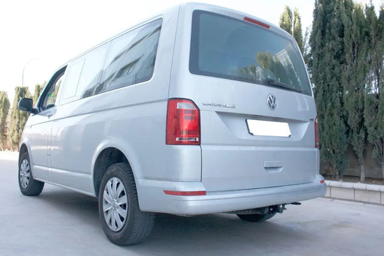 Фаркоп Aragon (быстросъемный крюк, горизонтальное крепление) для Volkswagen Caravelle T5 2003-2015.. Артикул E6706DS