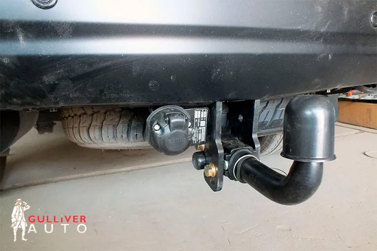 Фаркоп Auto-Hak для Toyota Land Cruiser 200 2007-2022. Быстросъемный крюк. Артикул 0 70A
