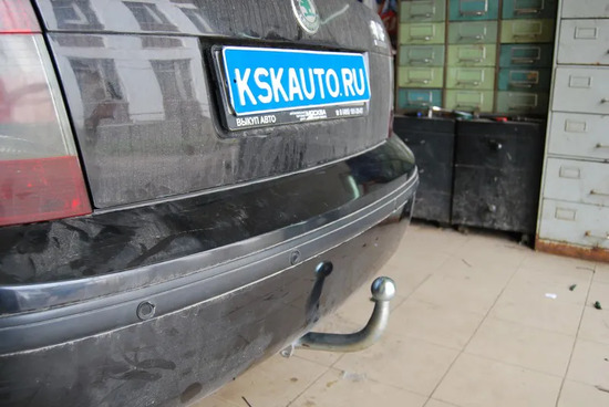 Фаркоп Galia оцинкованный для Volkswagen Passat B5 седан, универсал 1996-2005. Артикул S088A