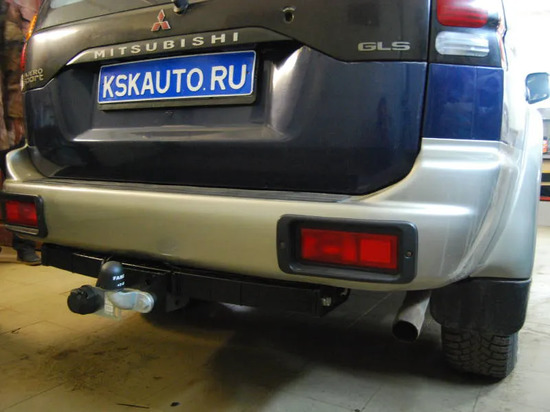 Фаркоп Лидер-Плюс для Mitsubishi Pajero Sport I 1998-2008. Фланцевое крепление. Артикул M107-F