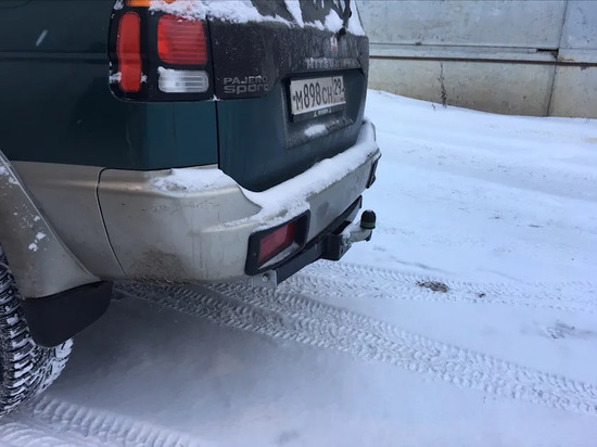 Фаркоп Лидер-Плюс для Mitsubishi Pajero Sport I 1998-2008. Фланцевое крепление. Артикул M107-F