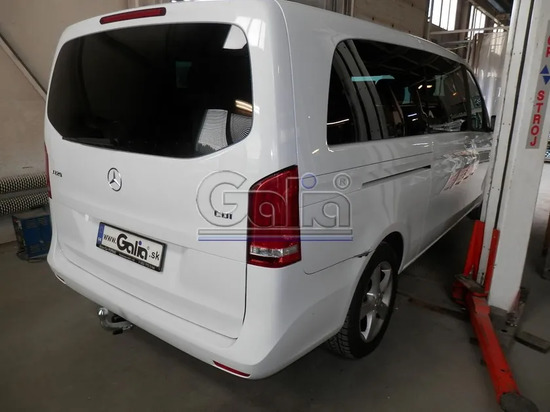 Фаркоп Galia оцинкованный для Mercedes-Benz V-Класс W639 RWD 2003-2014. Быстросъемный крюк. Артикул M108C