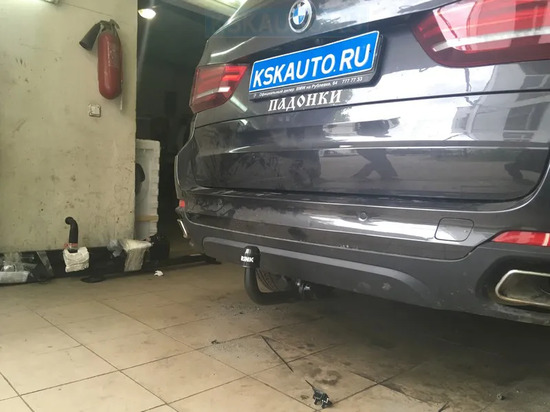 Фаркоп Brink (Thule) для BMW X5 F15 (искл. M-Sport) 2013-2022. Быстросъемный крюк. Артикул 586900