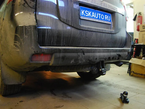 Фаркоп Brink (Thule) для Lexus GX 460 2010-2013. Быстросъемный крюк. Артикул 526100