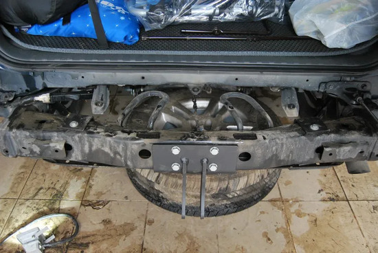 Фаркоп Brink (Thule) для Lexus GX 460 2009-2013. Артикул 526000