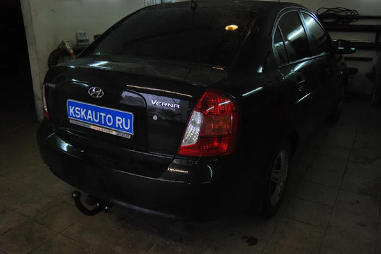 Фаркоп Oris (ранее Bosal) для Kia Rio II седан 2005-2008. Артикул 4239-A