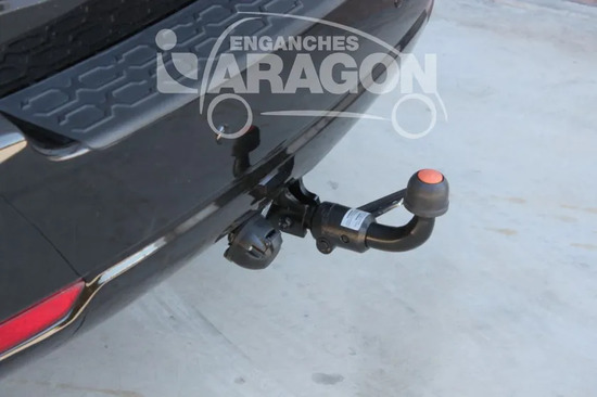 Фаркоп Aragon (быстросъемный крюк, горизонтальное крепление) для Kia Sorento I JC 2006-2008.. Артикул E3004BS