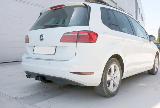Фаркоп Aragon (быстросъемный крюк, горизонтальное крепление) для Seat Leon III (вкл. FR, ST) 5-дв. 2012-2016. Артикул E6700DS