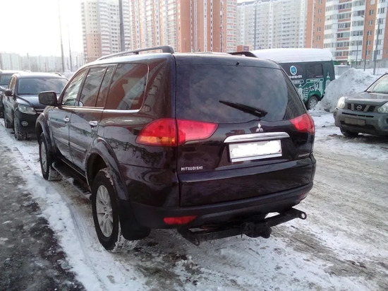 Фаркоп Лидер-Плюс для Mitsubishi Pajero Sport II 2008-2016. Фланцевое крепление. Артикул M110-FC