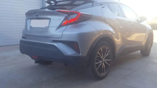 Фаркоп Aragon (быстросъемный крюк, горизонтальное крепление) для Toyota C-HR 2016-2022. Артикул E6428AS