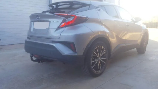 Фаркоп Aragon (быстросъемный крюк, горизонтальное крепление) для Toyota C-HR 2016-2022. Артикул E6428AS