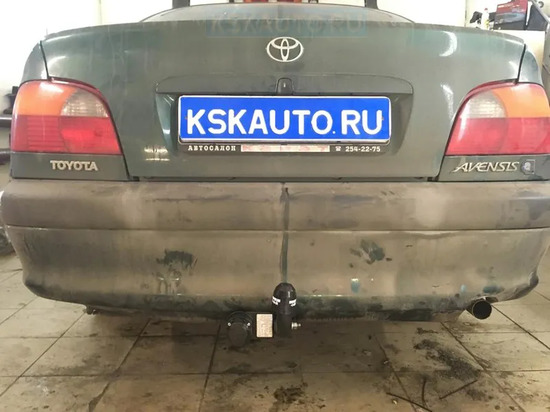 Фаркоп Imiola для Toyota Avensis T22 лифтбек, седан 1998-2002. Артикул T.001