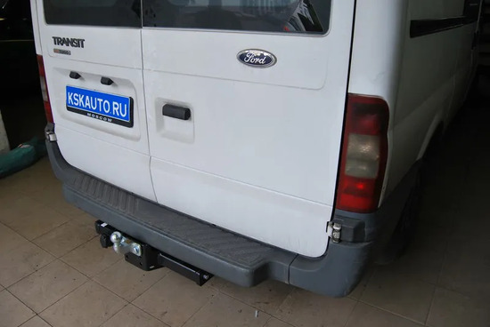 Фаркоп Imiola для Ford Transit Van (со ступенькой) 2000-2014. Фланцевое крепление. Артикул E.040