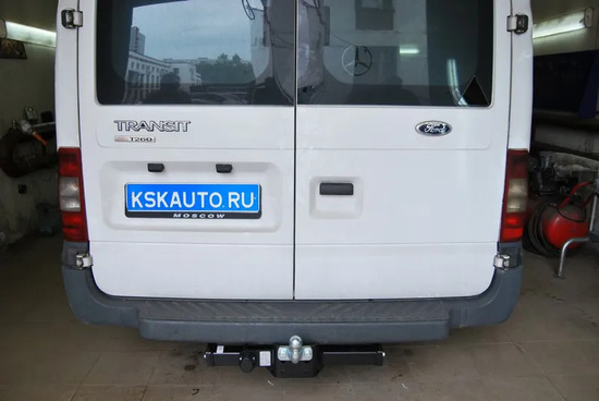 Фаркоп Imiola для Ford Transit Van (со ступенькой) 2000-2014. Фланцевое крепление. Артикул E.040