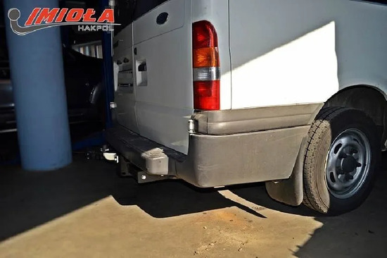 Фаркоп Imiola для Ford Transit Van (со ступенькой) 2000-2014. Фланцевое крепление. Артикул E.040