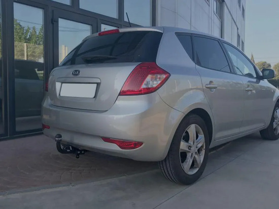 Фаркоп Aragon для Kia Ceed I хэтчбек 5-дв. 2007-2012. Артикул E3009AA