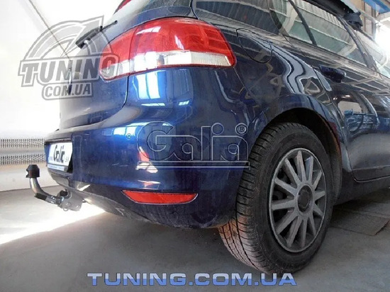 Фаркоп Galia оцинкованный для Volkswagen Golf V, VI хэтчбек 3/5-дв. 2WD 2003-2012. Быстросъемный крюк. Артикул A038C