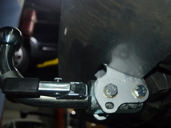 Фаркоп Galia оцинкованный для Toyota RAV4 IV 2013-2019. Быстросъемный крюк. Артикул T061C