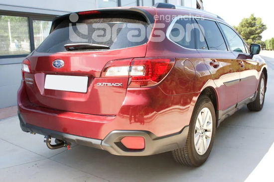 Фаркоп Aragon (быстросъемный крюк, вертикальное крепление) для Subaru Outback V 2014-2019. Артикул E6004BV